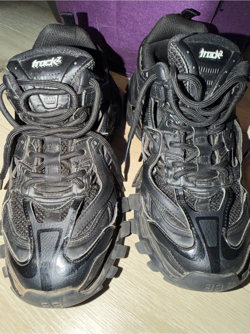 Balenciaga Black Men's Chunky Track Sneakers